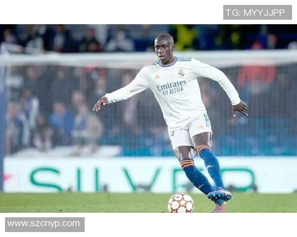 2018年全球足球明星排行榜前十名球员精彩表现与成就回顾 2018年全球足球明星排行榜前十名球员精彩表现与成就回顾