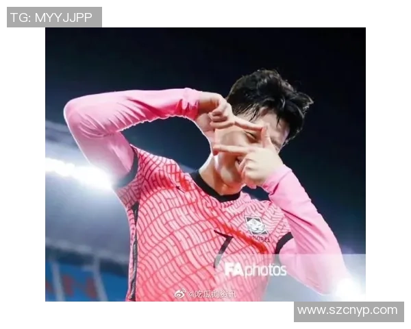 金智秀与足球明星亲密合照展现运动与音乐的完美融合 金智秀与足球明星亲密合照展现运动与音乐的完美融合